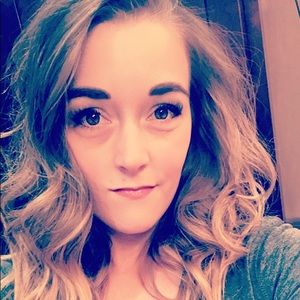 Meet your Posher, Tasha